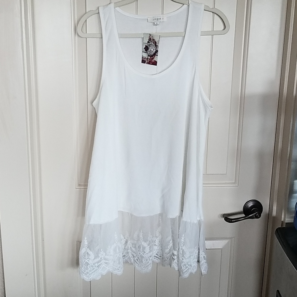 tank with lace trim
